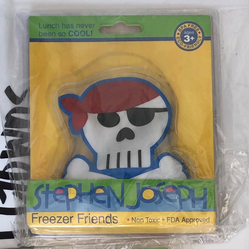 Pirate freezer lunch bag accessory